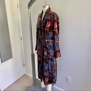 Zara Devore Velvet Duster